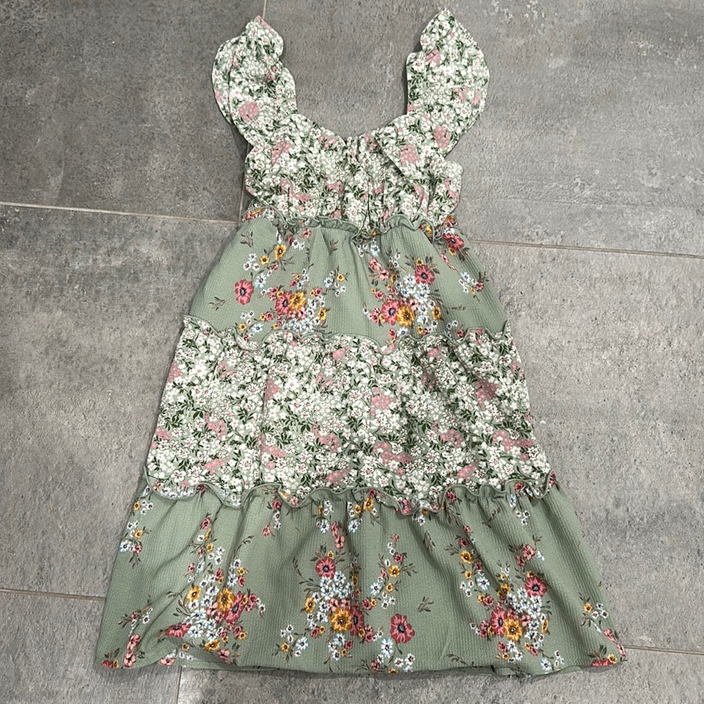 Speechless Girls floral green dress 12